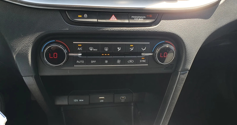 Kia Ceed cena 89900 przebieg: 29700, rok produkcji 2023 z Dzierzgoń małe 742